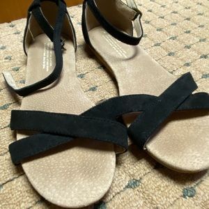 TOMS black suede criss cross flat sandals